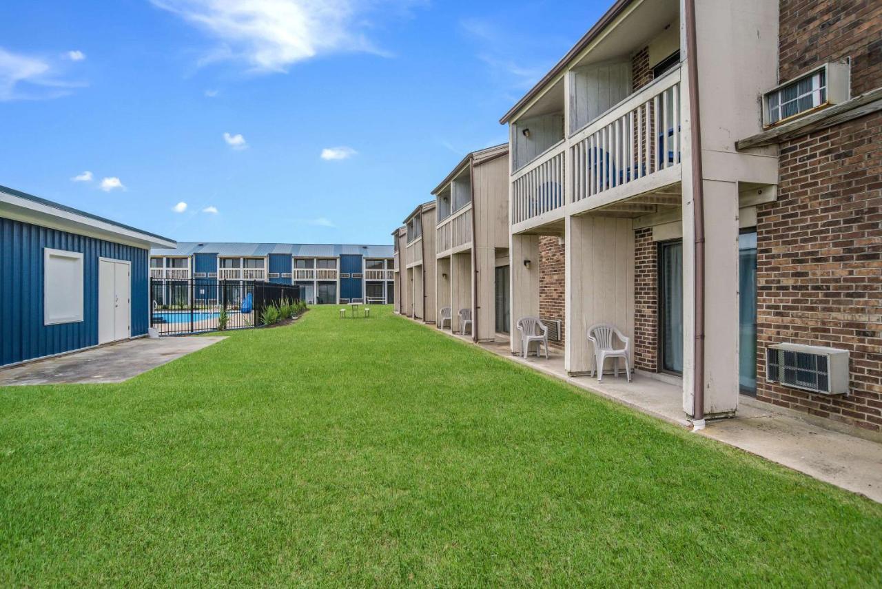 Rodeway Inn At Somers Cove Marina Crisfield Экстерьер фото